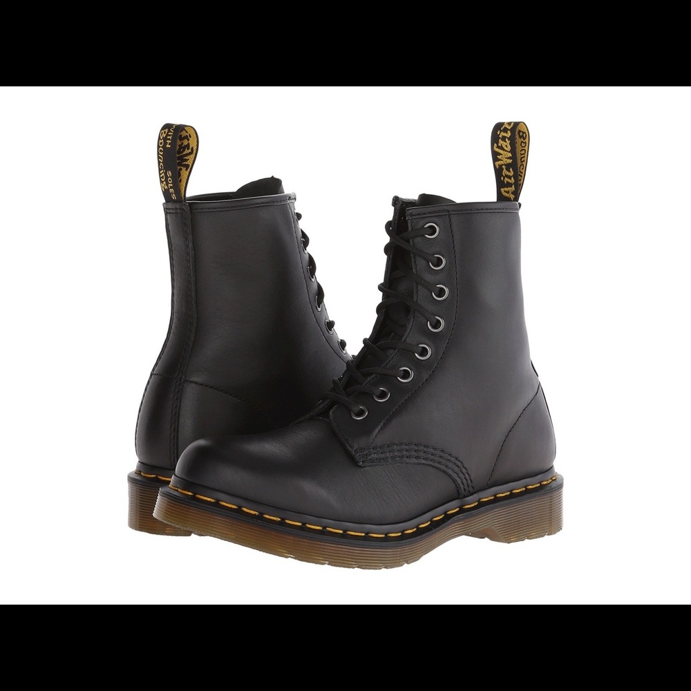Brand new, never worn Dr. Martens 1460 W. Premium leather